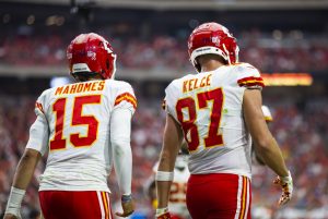 Patrick Mahomes, Travis Kelce and Chris Jones Highlight 6 KC Chiefs on AP NFL All-Pro Teams