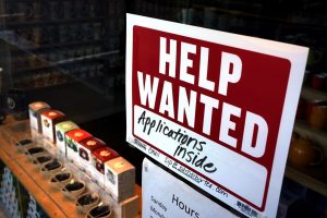 Fewer Americans file for jobless benefits last week