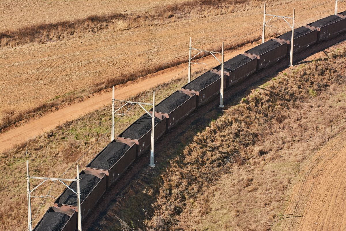 South Africa’s Transnet Lifts Force Majeure on Coal Export Line