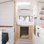 Traveling Teacher Feels at Home in This Self-Renovated Short Bus