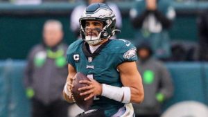 Eagles will wear green jerseys, Chiefs will wear white in Super Bowl LVII