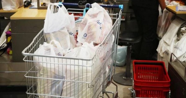 Plastic bags from supermarkets to be chargeable from mid-2023, Singapore News