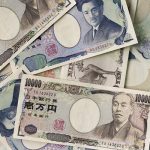 USD/JPY Price Analysis: Bullish momentum remains as a falling wedge forms