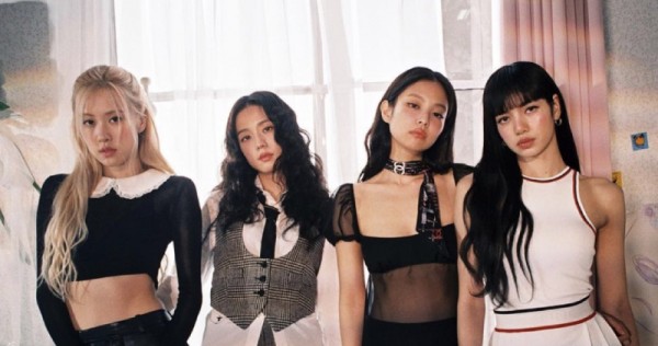 Blackpink’s bodyguards request to check diners’ phones after candid photos taken at Hong Kong restaurant, Entertainment News