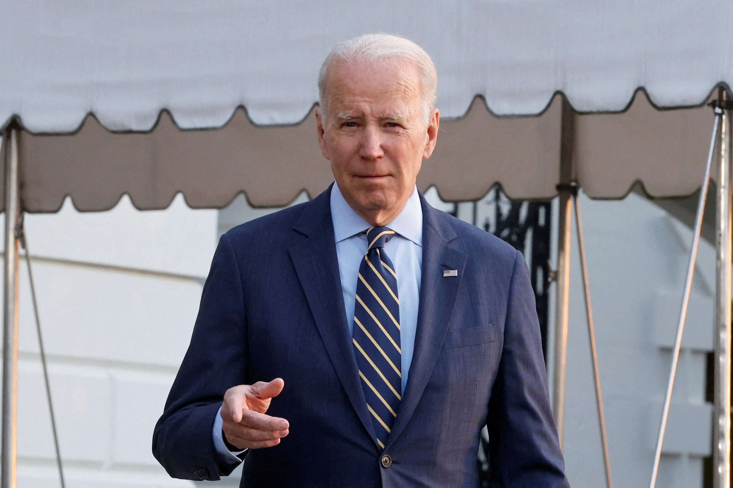 Biden calls for bipartisan legislation to keep Big Tech in check