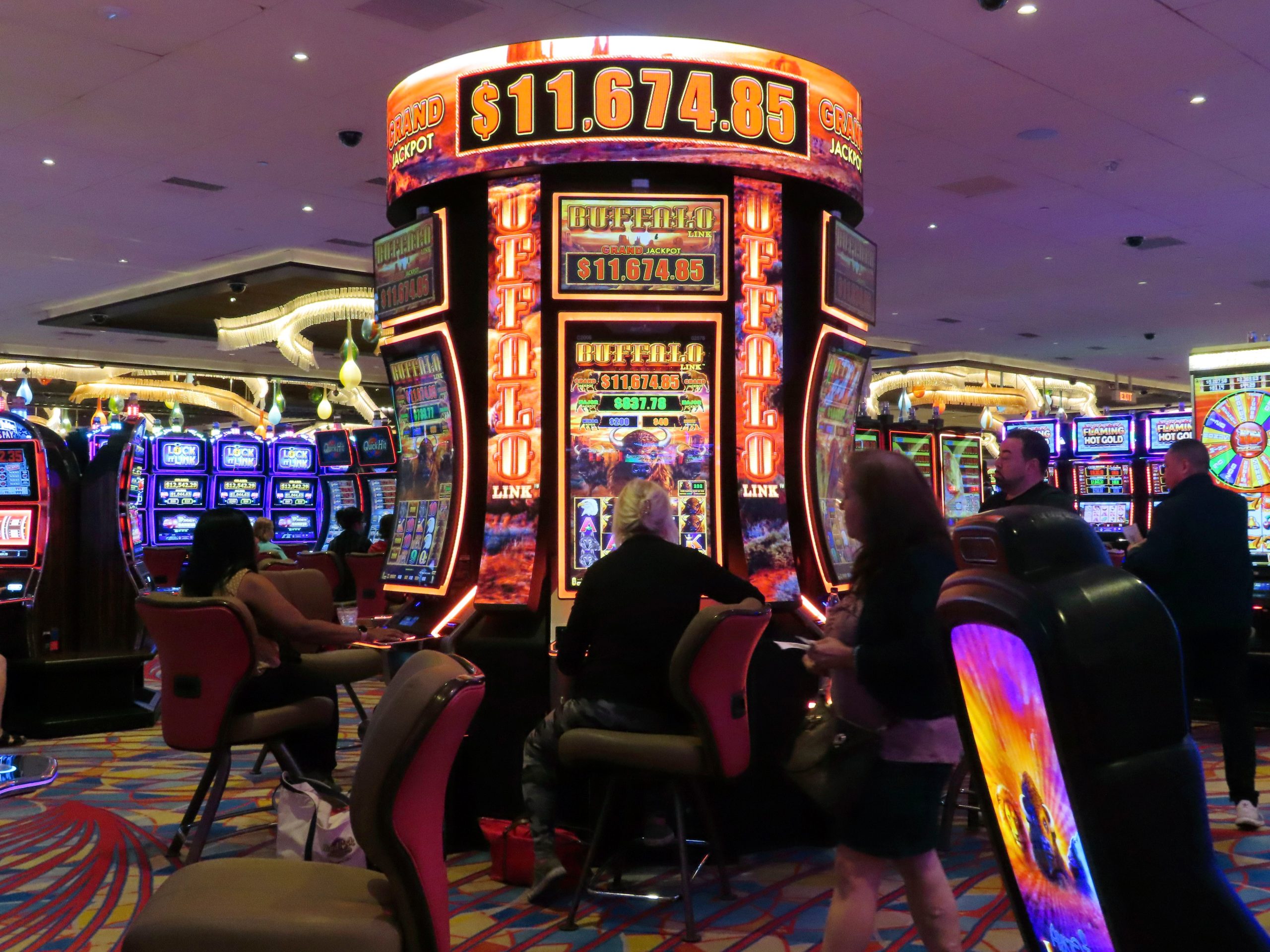 US casinos top $60B in revenue in 2022, their best year ever