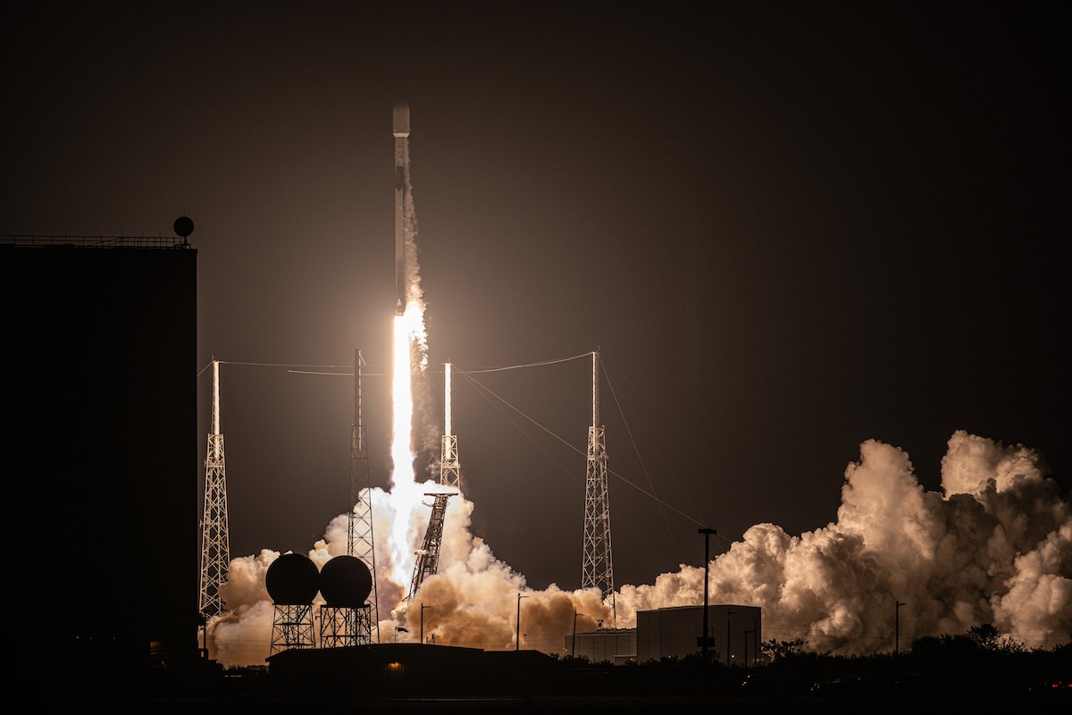 SpaceX completes Friday doubleheader with launch for Inmarsat