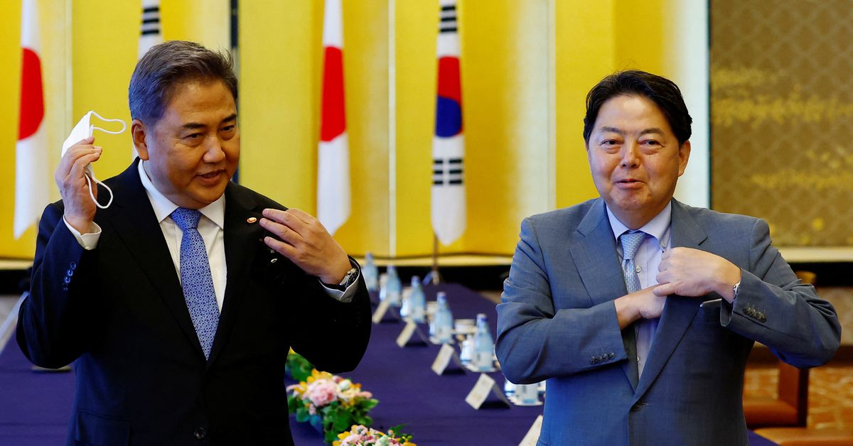 Japan, South Korea foreign ministers meet on sidelines of Munich Security Conference