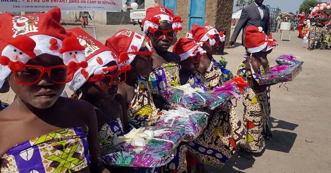 Santa brings Christmas cheer to Chad refugee camp