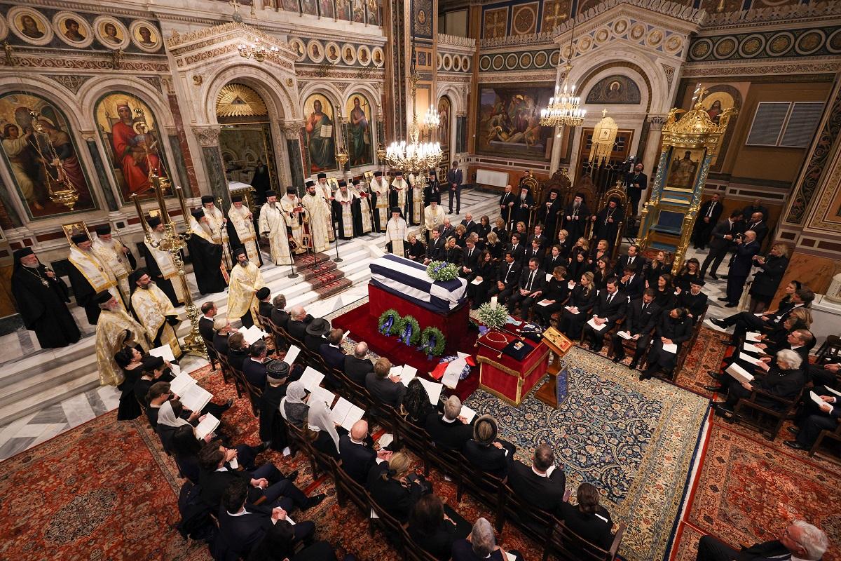 Royals, crowds gather for funeral of Constantine, Greece”s last king