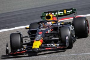 Verstappen back on top as F1 testing starts