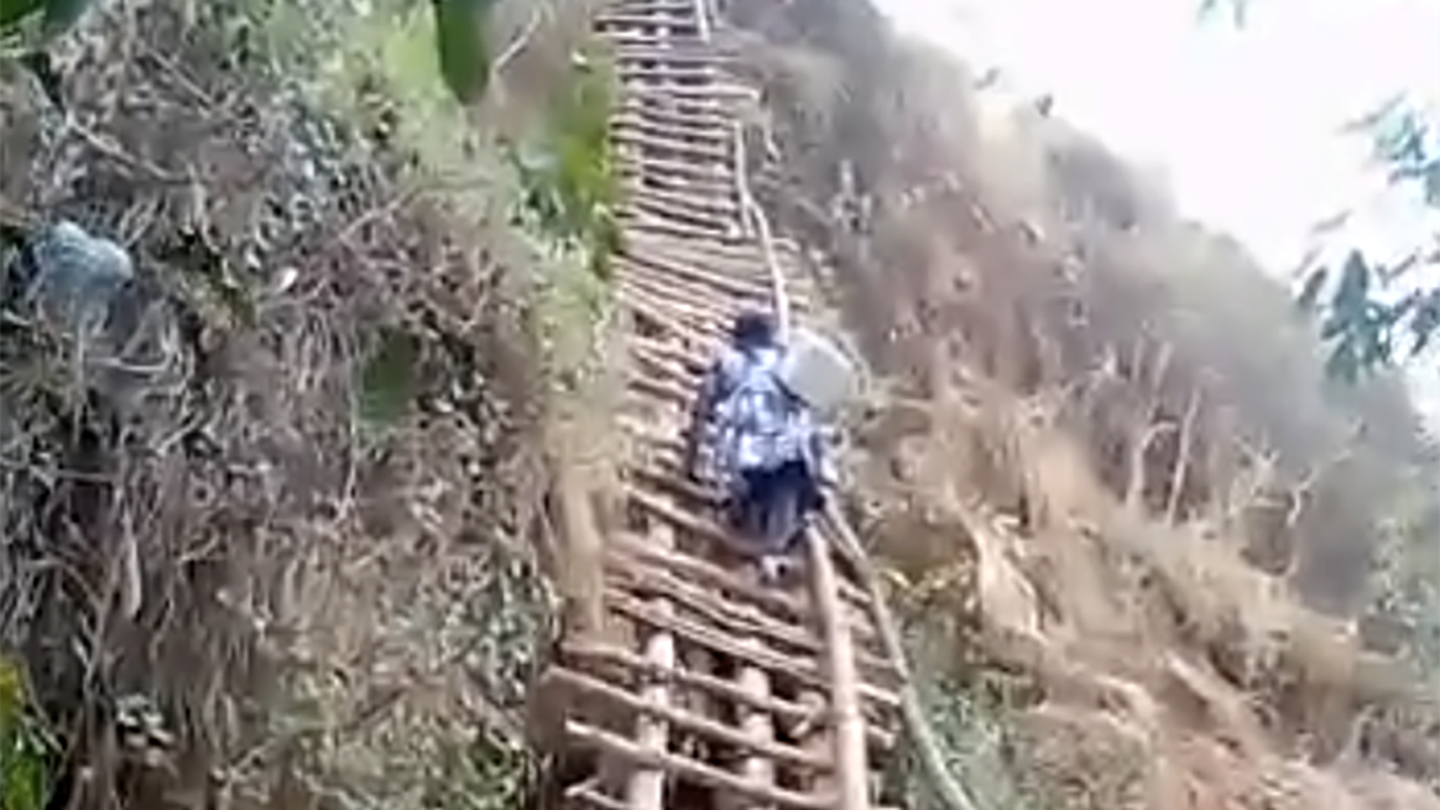Ugandan nurse lauded for making treacherous climb to patients