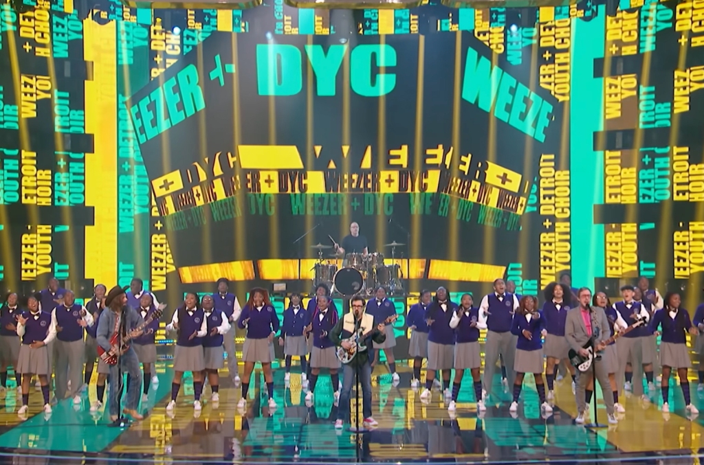 Simon Cowell Calls Weezer’s ‘America’s Got Talent’ Performance with Detroit Youth Choir ‘Magic’