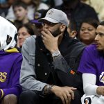 Woj: Lakers’ Anthony Davis Making ‘Encouraging’ Progress in Foot Injury Rehab