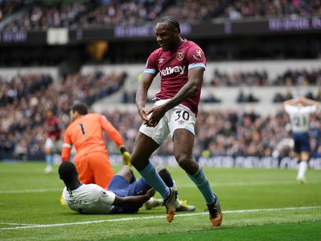 Antonio Brace Gives West Ham Comfortable 2-0 Win Over Larnaca In Europa R16 Match