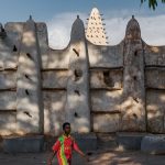 The extraordinary benefits of a house made of mud