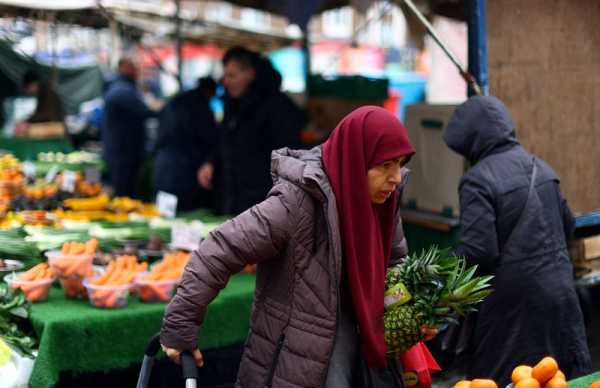 Return to school unexpectedly boosts UK economy in January