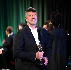 Oscars 2023: ‘Avatar’ VFX Artist, Eric Saindon rushed into surgery after accepting award at the Oscars