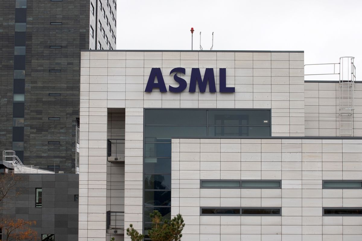 ASML Says Ex-Employee in China Misappropriated Chip Data