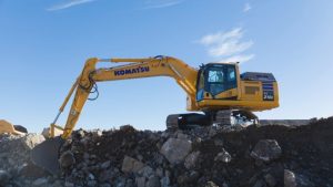 Komatsu introduces 20-ton electric excavator at CONEXPO-CON/AGG 2023