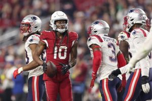 Chiefs, Patriots Among Favorites To Trade For DeAndre Hopkins