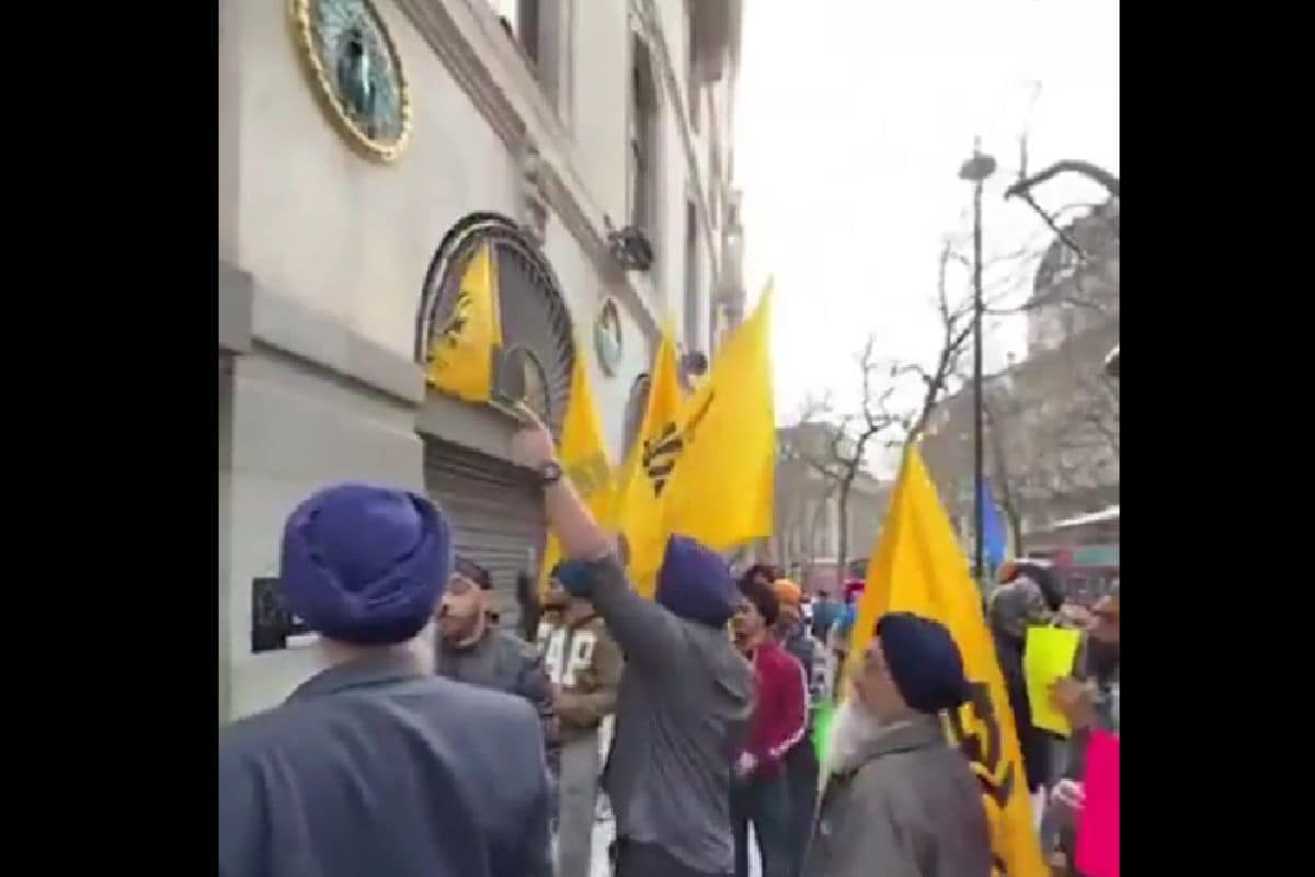 ‘Attempted but Failed’: Indian Flag Grabbed at by Pro-Khalistani Protesters at London Mission