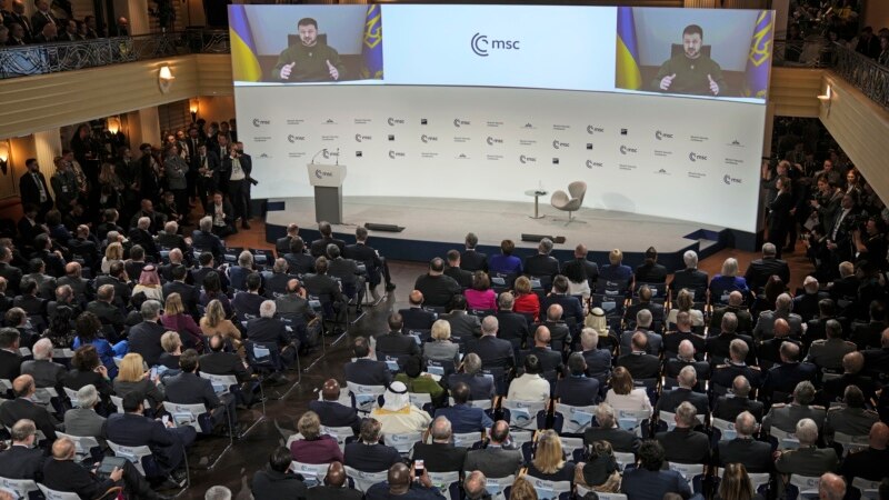 Large US Delegation at Munich Conference Underscores Bipartisan Support for Ukraine