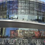 Sports bets abound, NCAA now embraces Vegas in March Madness