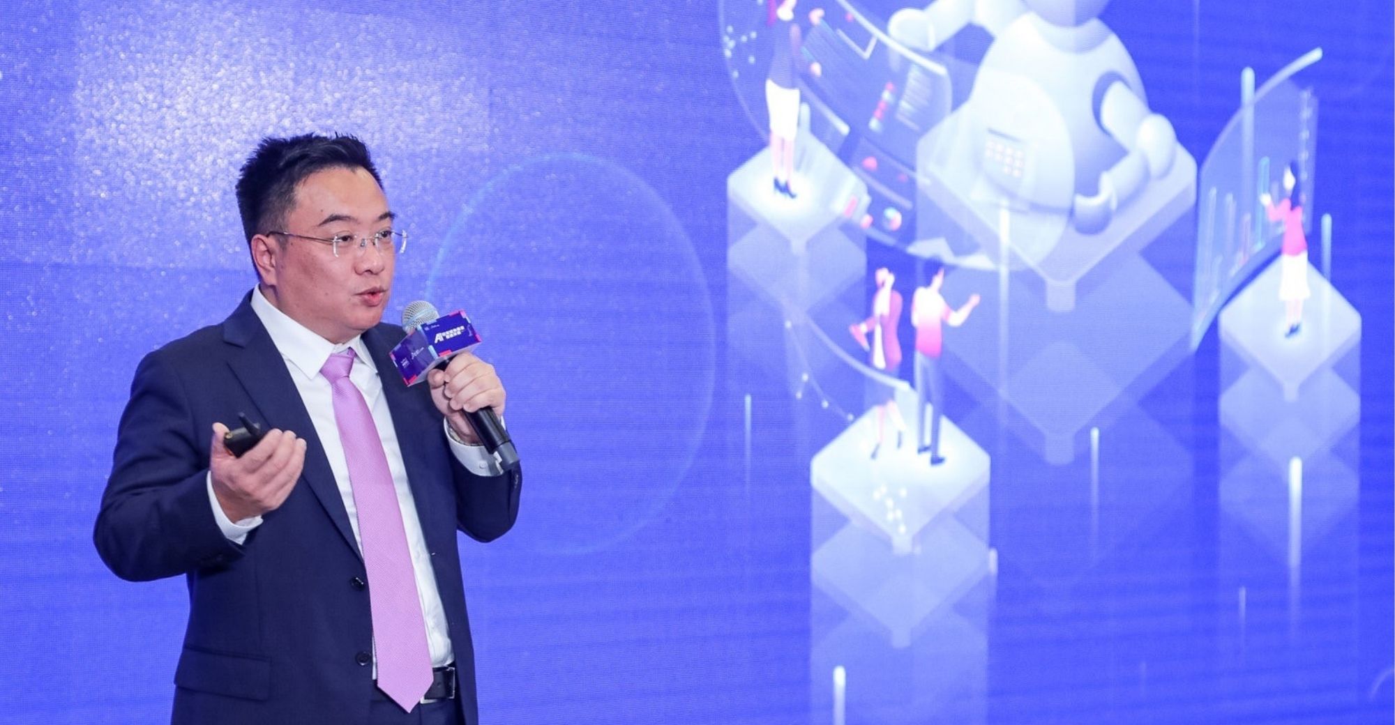 Former JD.com Technology Head Seeks Talent for Chinese Version of ChatGPT