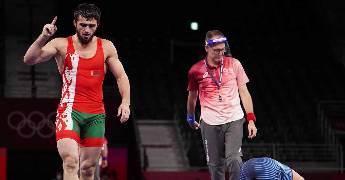 Olympic silver medal wrestler Kadi Magomedov signs with Bellator to start MMA career