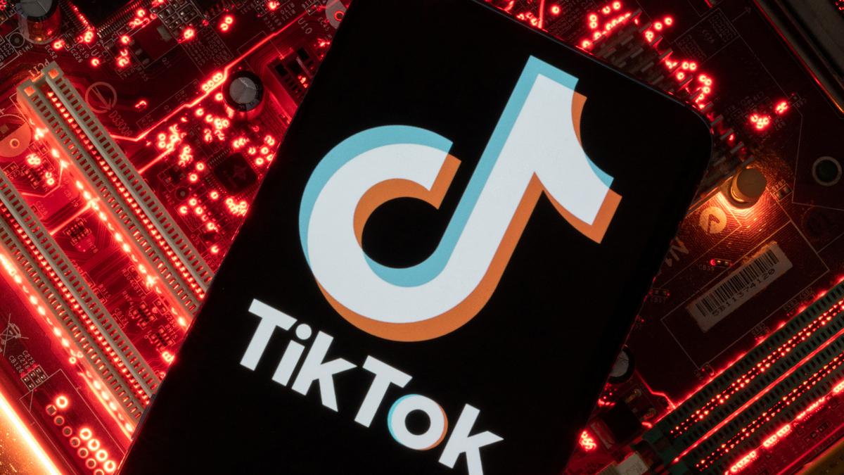 EU Commission bans TikTok on staff phones for security reasons