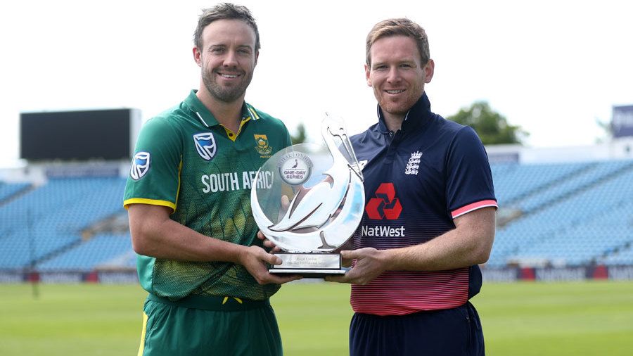 Royal London extend sponsorship of English one-day cricket