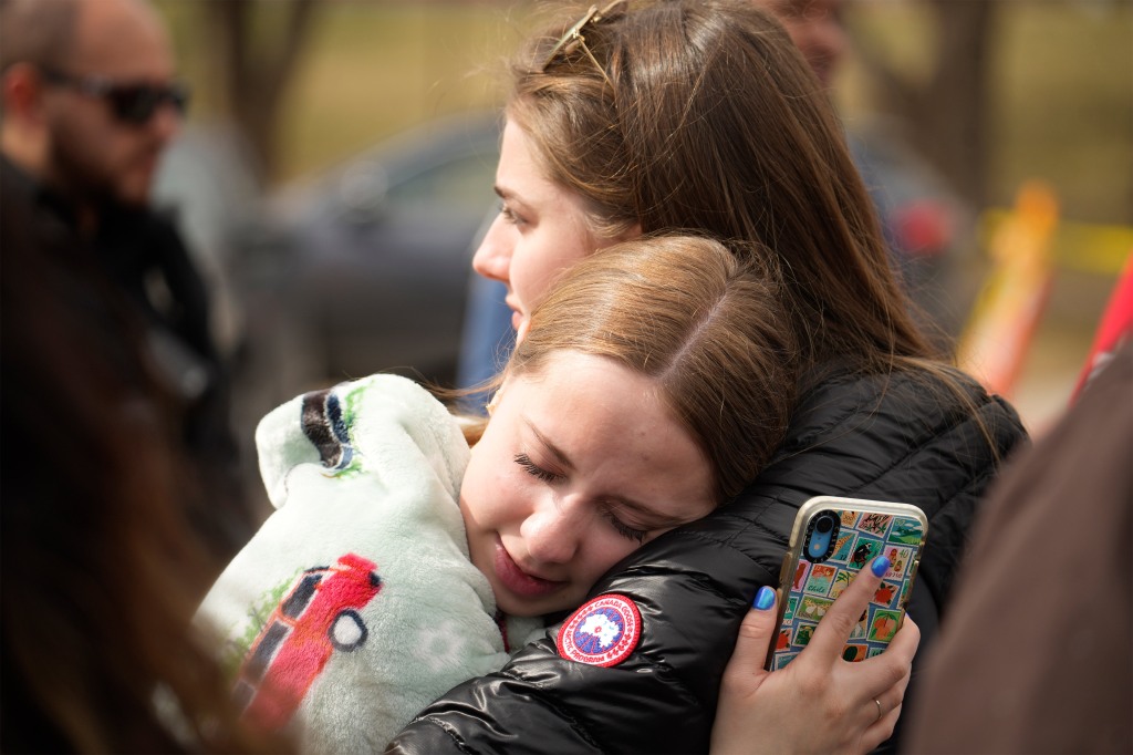 Mientras Colorado se recupera de otro tiroteo en una escuela, estudio muestra que uno de cada 4 adolescentes puede acceder a un arma fácilmente