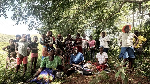 South Africa: Authorities distribute food in aftermath of flooding