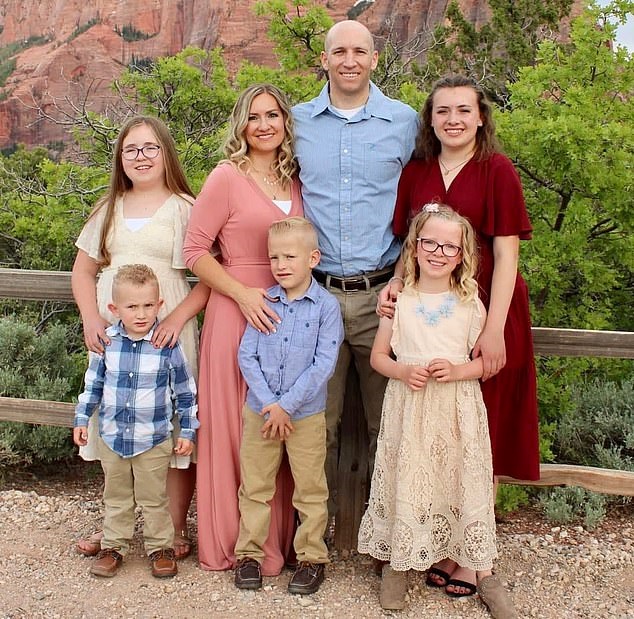 Dad murders his 5 kids, wife and mother-in-law, then kills himself after leaving a suicide note saying he’d rather ‘rot in hell’ than put up with ‘manipulative’ wife