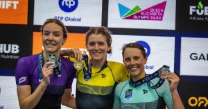 Sophie Linn on top of Arena Games Triathlon world as Potter wins in London