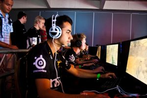 Dota 2 revealed as the most profitable game for professional eSports players