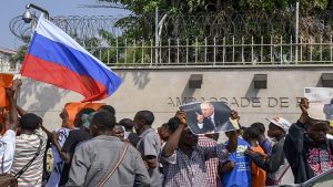 Kinshasa: Young Congolese protest upcoming visit of French leader