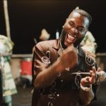 “He doesn’t rate you guys” – Nigerians in shocked as Burna Boy apologizes for coming late to his Dallas show [video]