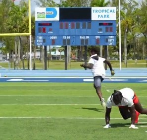 WATCH: NFL Star Tyreek Hill Gets Burned by Teen’s Double Move at His Youth Camp in Miami