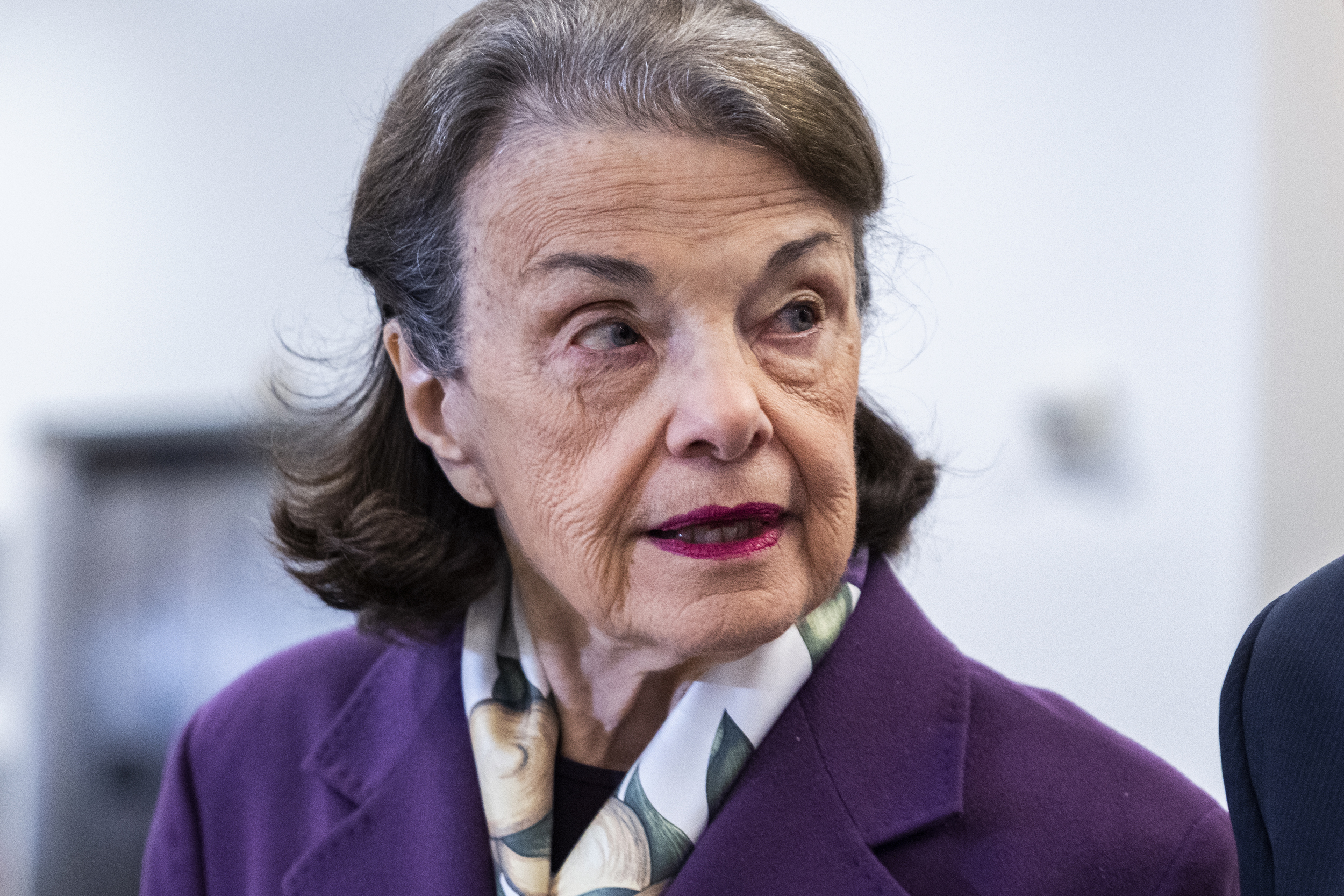 On Dianne Feinstein, the GOP shoots itself in the foot