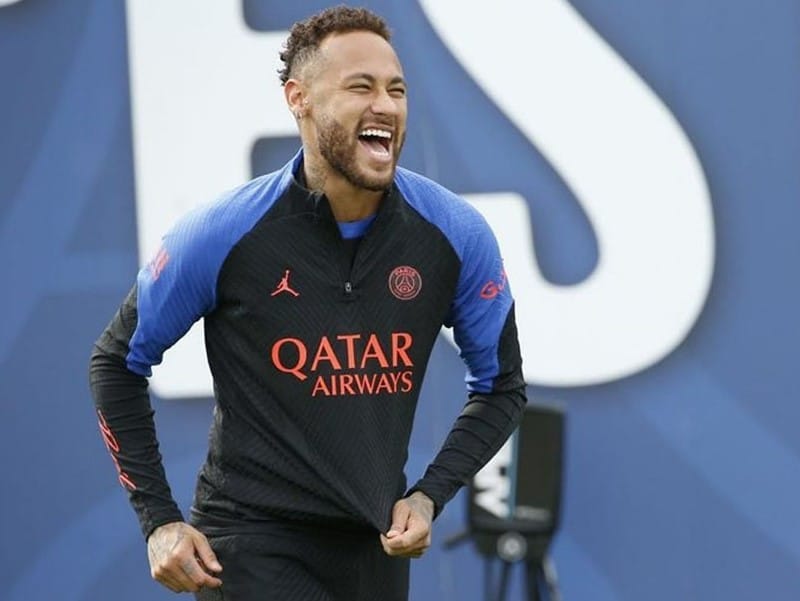 Neymar: One day I will come back to Santos