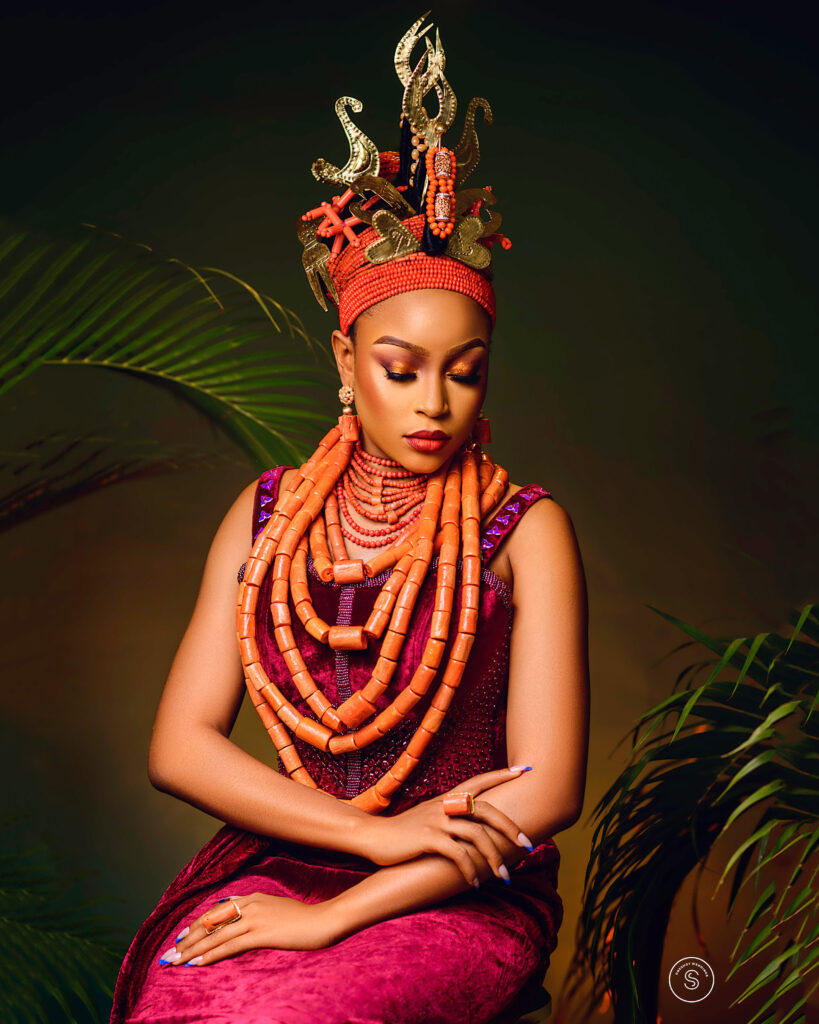 Let’s Talk Beauty & Elegance With This Regal Edo Beauty Look!