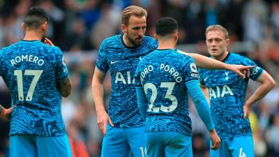 Lloris embarrassed by Tottenham’s capitulation at Newcastle