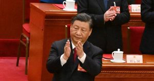 China’s Xi plays peacemaker on Russia visit