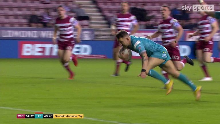 Richie Myler goes over as Leeds Rhinos stage remarkable recovery | Video | Watch TV Show | Sky Sports