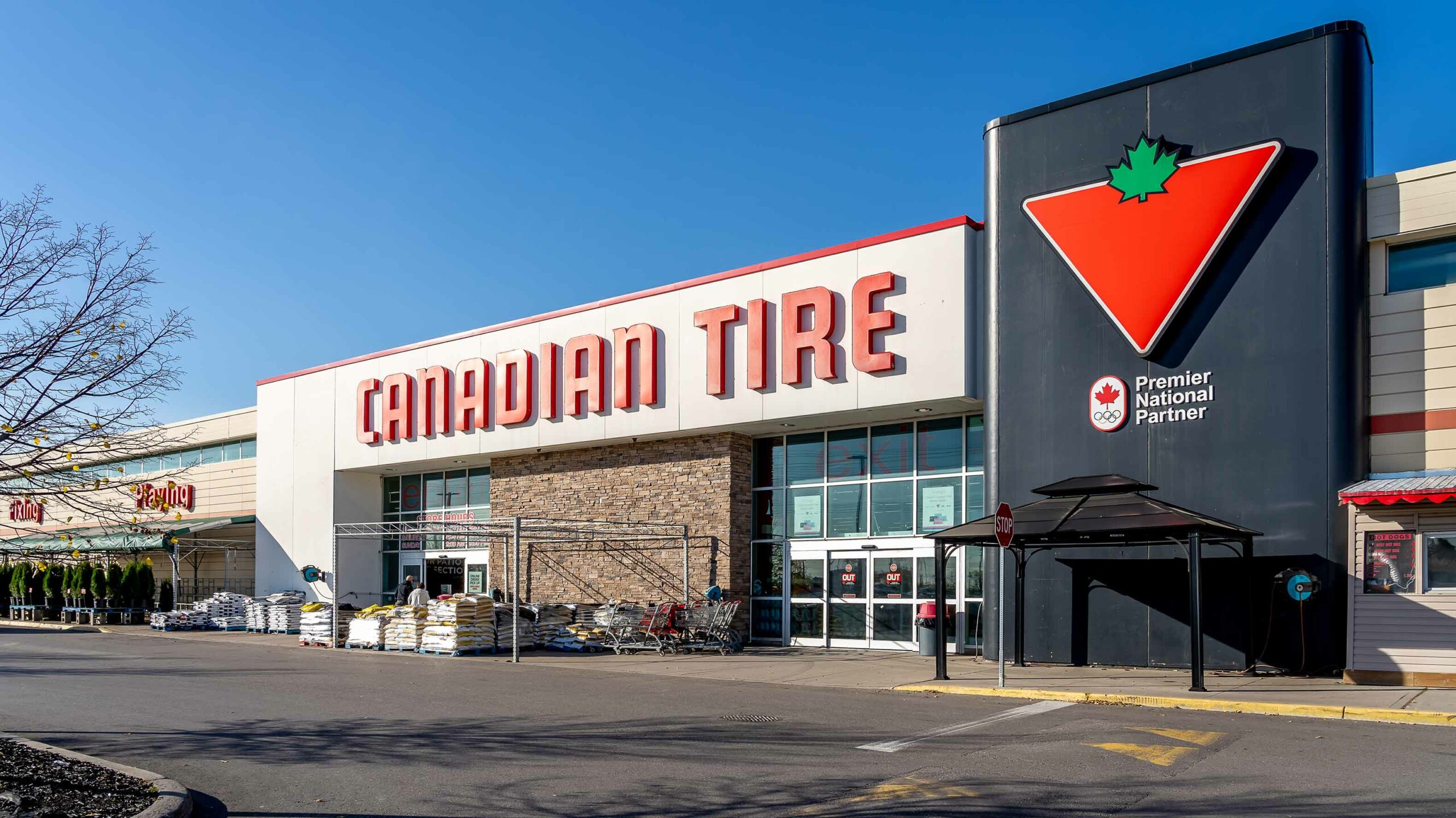 Report finds Canadian Tire stores violated privacy laws with facial recognition technology