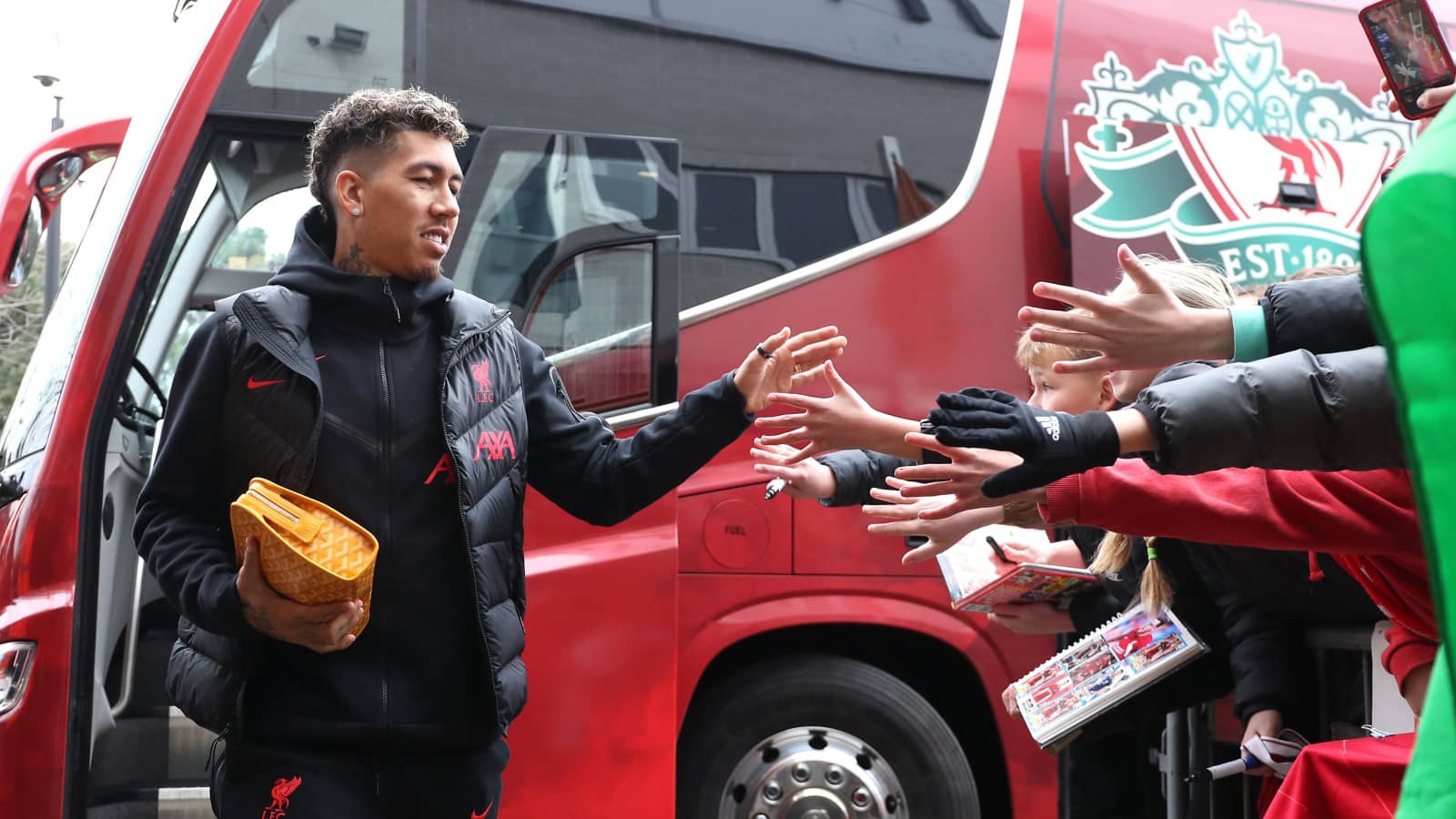 Roberto Firmino: Two sources name next club, with Liverpool great to link up with two ex-Man Utd stars