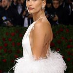 Hailey Bieber Hits London With an Ultra-Short French-Girl Bob