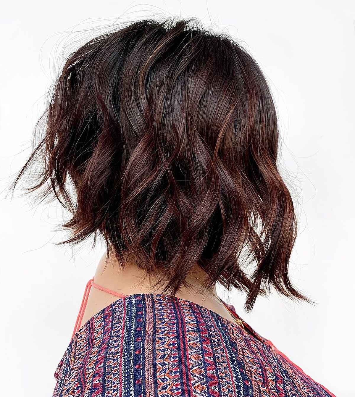 21 Short, Stacked Inverted Bob Haircut Ideas to Spice Up Your Style